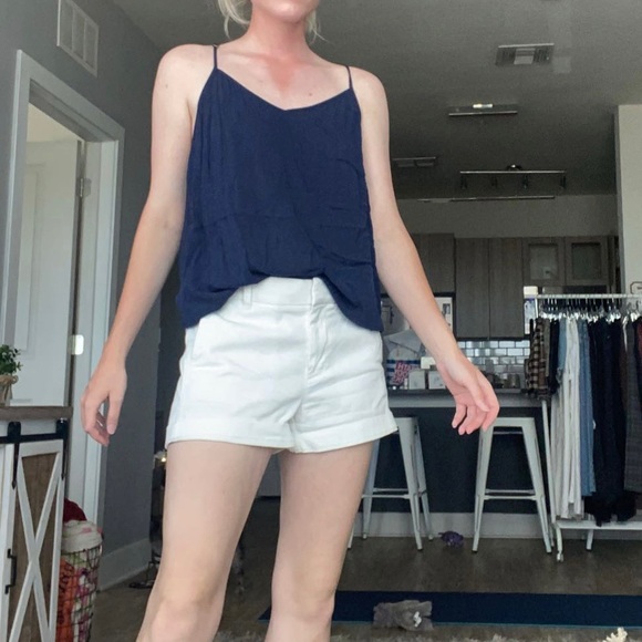 Navy Lilly Pulitzer racer back top - Picture 1 of 3